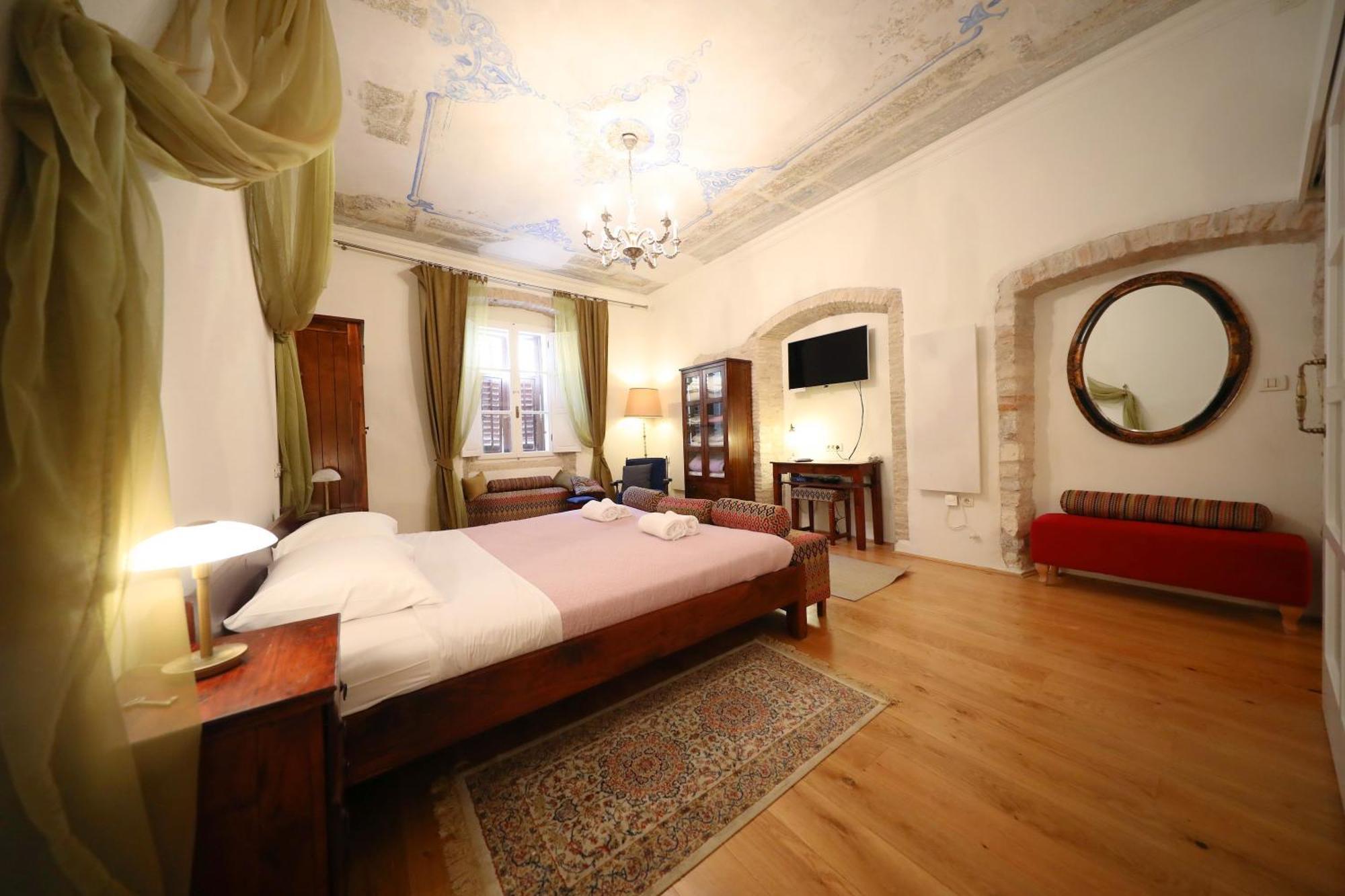 Petrizio Palace 扎达尔 外观 照片