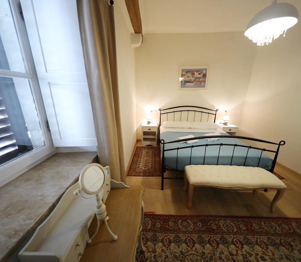 Petrizio Palace 扎达尔 外观 照片